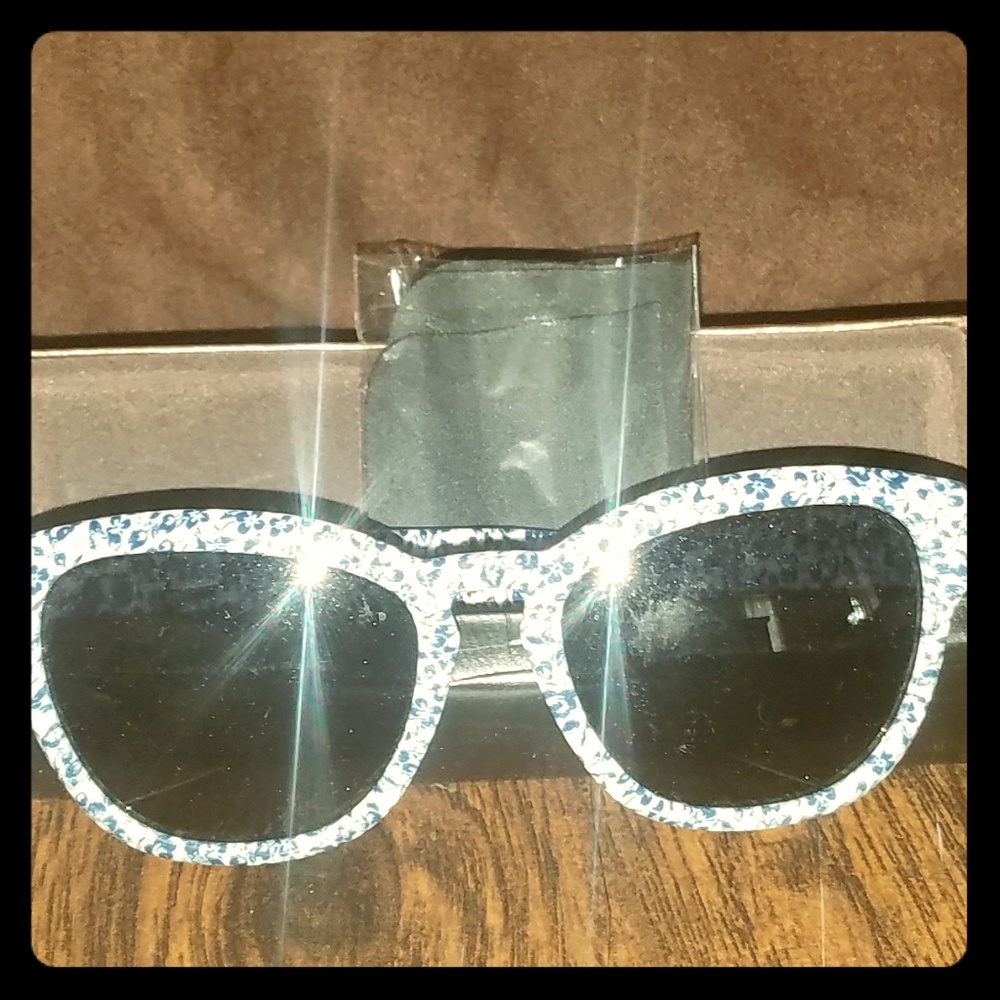 New Tory Burch Sunglasses